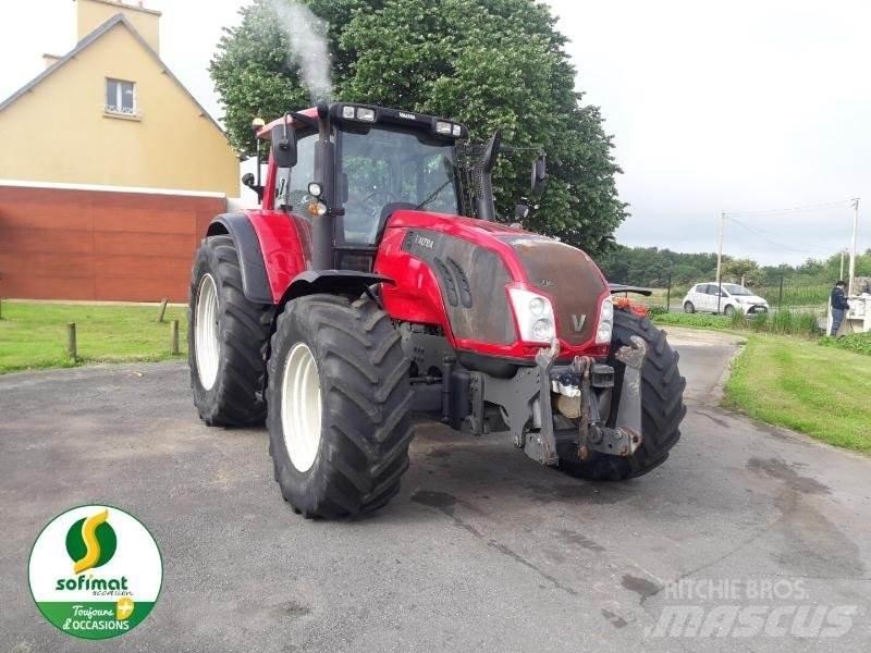 Valtra T183 Tractoare