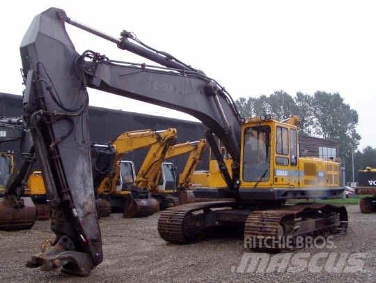 Åkerman EC450 Excavatoare pe șenile
