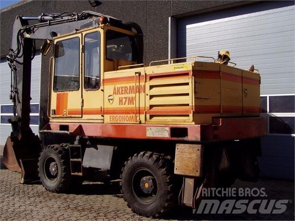Åkerman H7MC Excavatoare cu roti