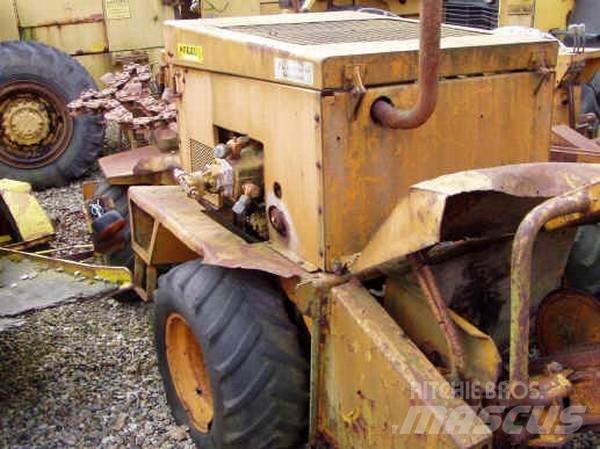Davis 30+4 Utilaje construcții - Altele