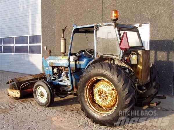 Ford 2000 Tractoare