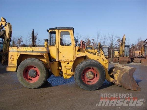 Hanomag 44C Incarcator pe pneuri