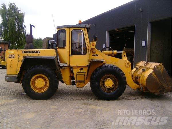 Hanomag 44D Incarcator pe pneuri