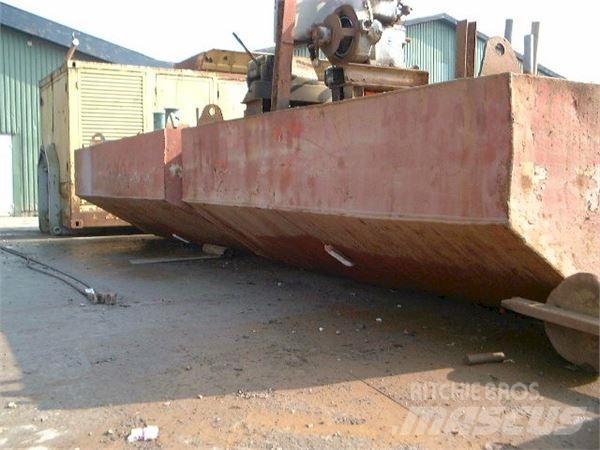 Pram  Utilaje construcții - Altele