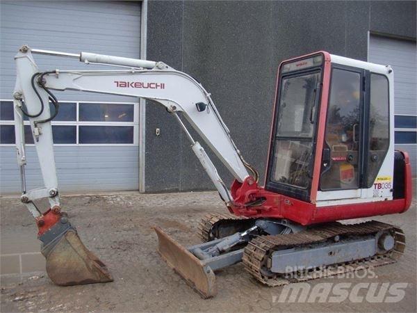 Takeuchi TB035 Mini excavatoare < 7t