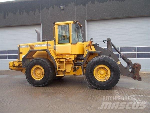 Volvo L120D Incarcator pe pneuri
