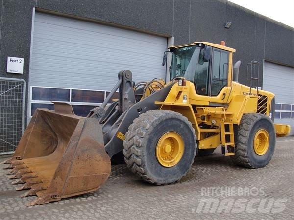 Volvo L150F Incarcator pe pneuri