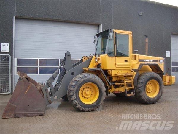 Volvo L90C Incarcator pe pneuri