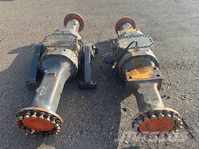Hitachi ZW 250 AXLES Axe