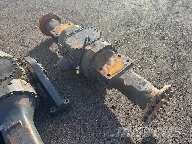 Hitachi ZW 250 AXLES Axe