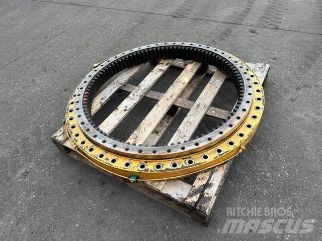Liebherr A 922 Sasiuri si suspensii