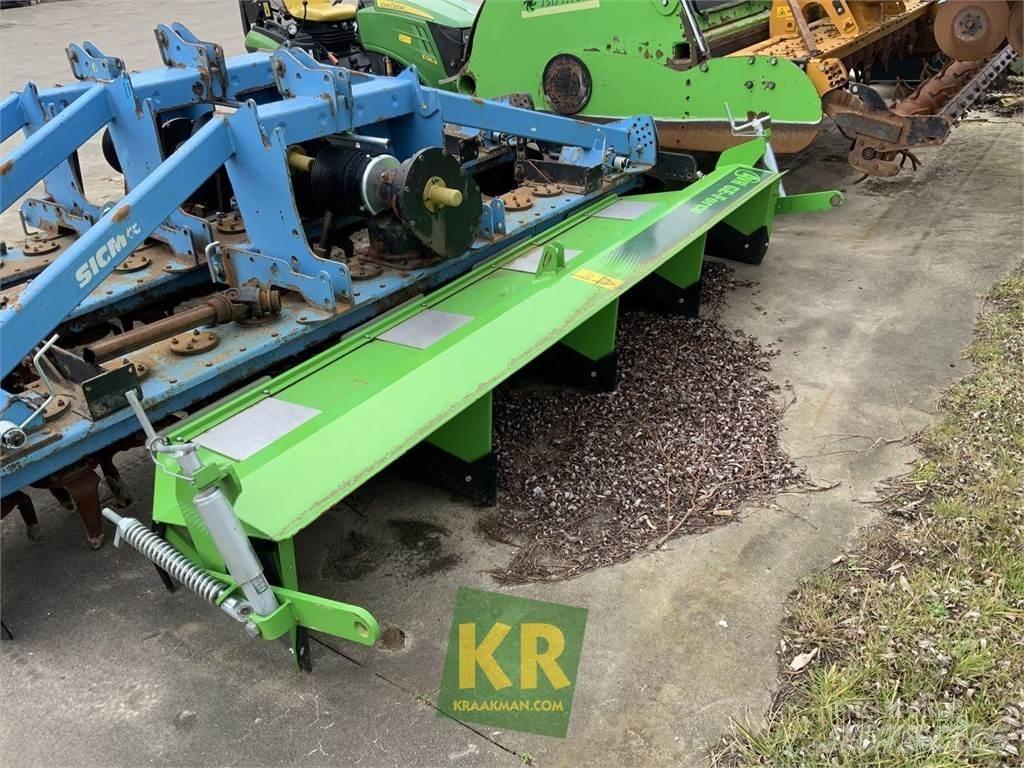 AVR aanbouwdelen Cultivatoare de recolte in randuri