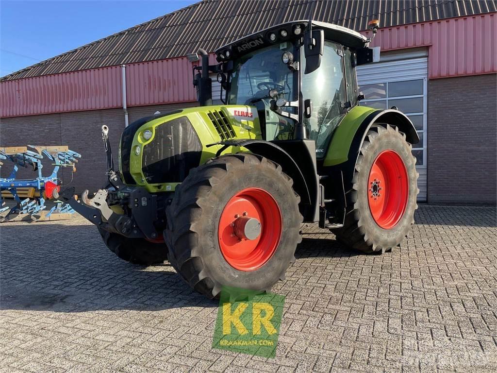 CLAAS Arion 530 Tractoare