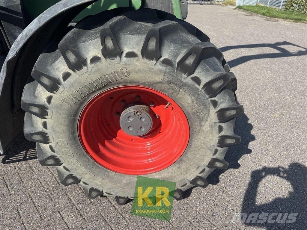 Fendt 716 Vario Tractoare