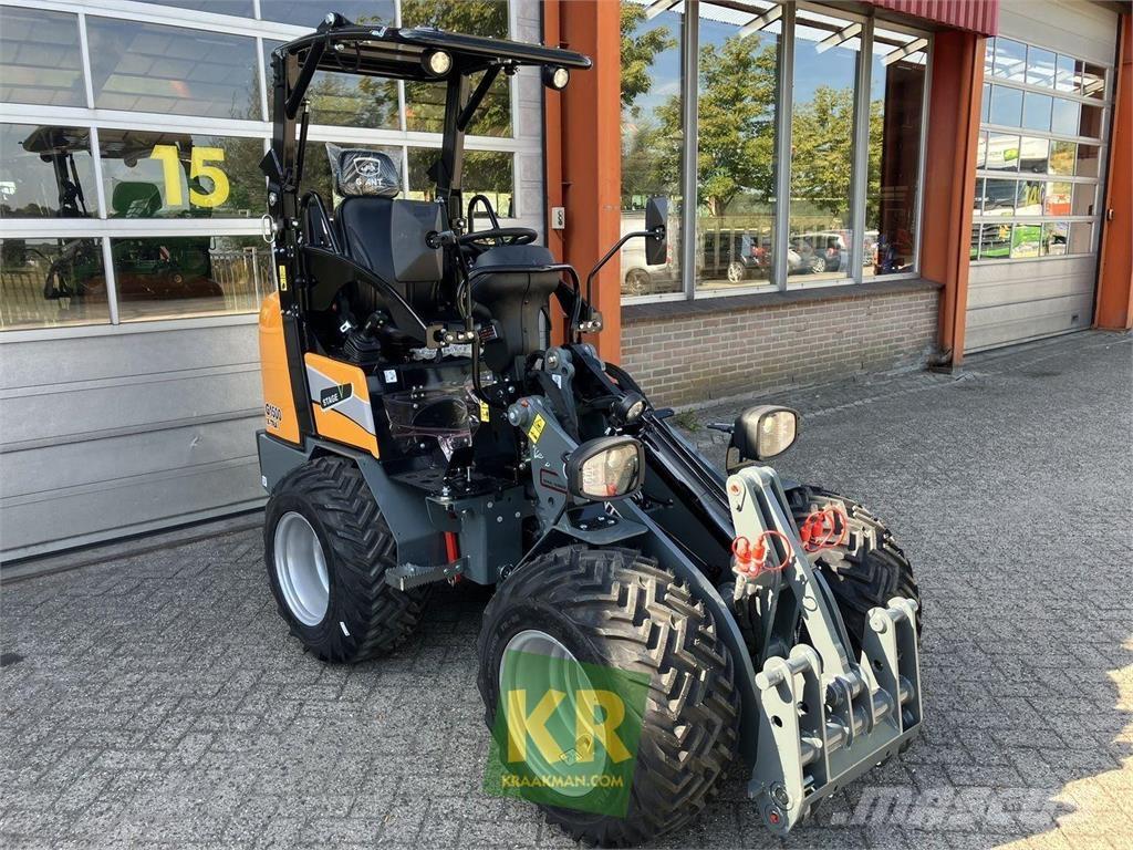 GiANT G1500 Xtra Încarcatoare frontale
