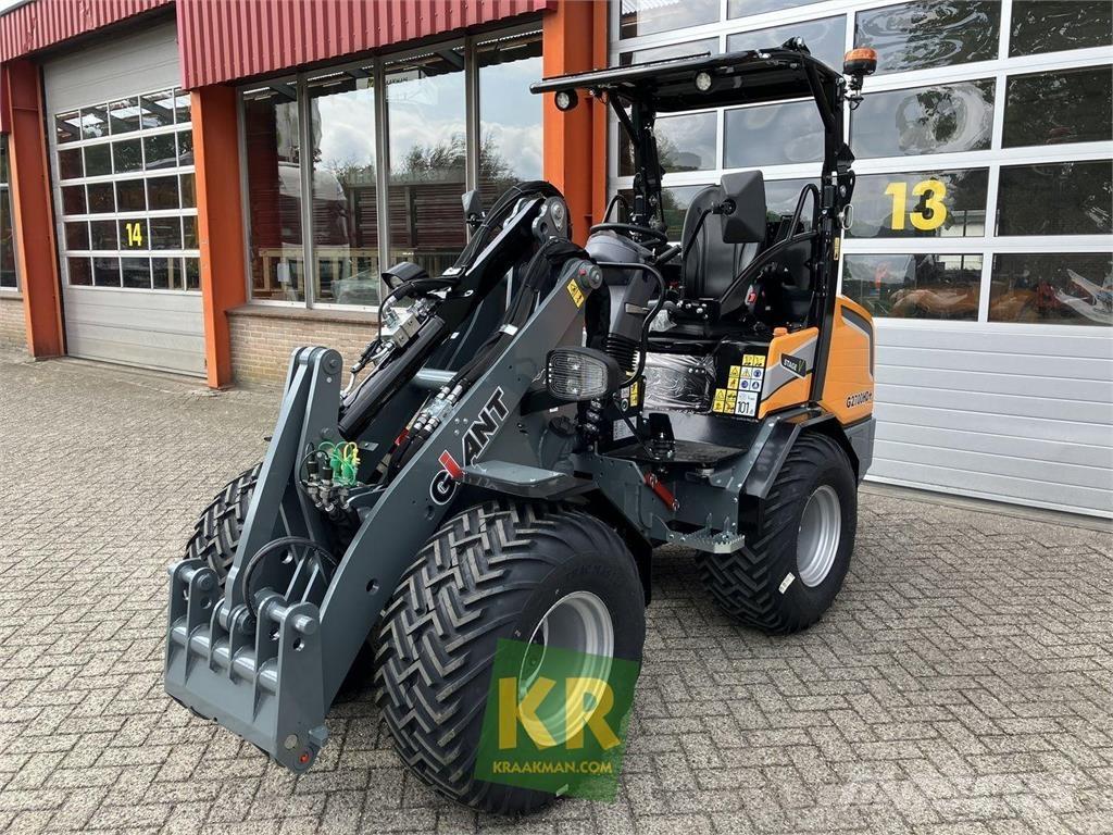 GiANT G2700 HD Încarcatoare frontale