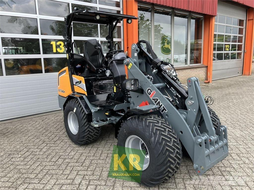 GiANT G2700 HD Încarcatoare frontale