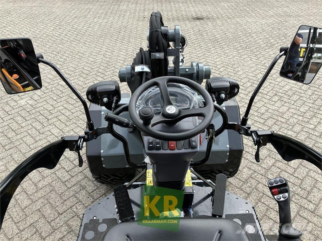 GiANT G2700 HD Încarcatoare frontale