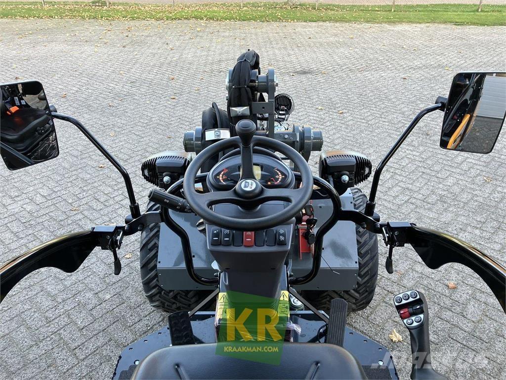 GiANT G2700 HD+ Încarcatoare frontale