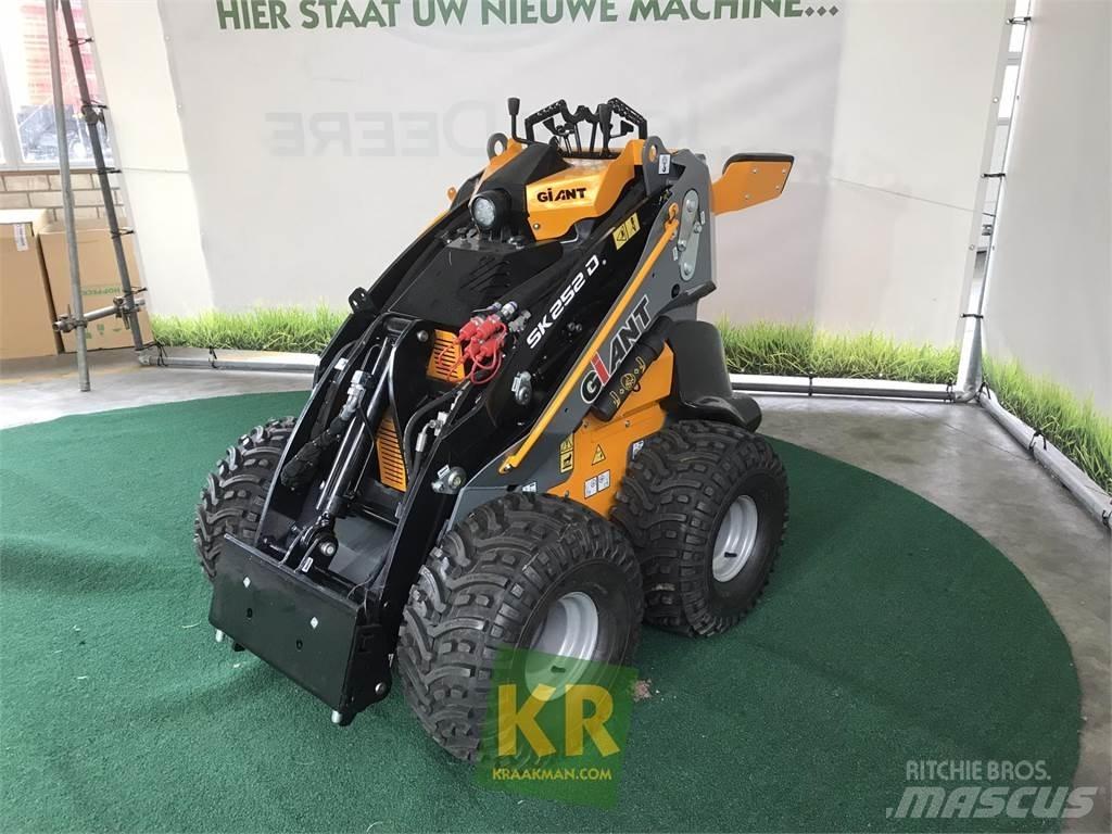 GiANT SK252D Încarcatoare frontale