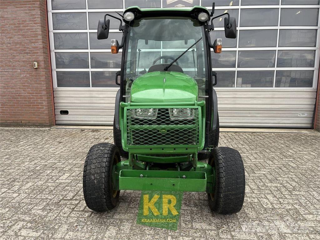 John Deere 3038R Tractoare compacte