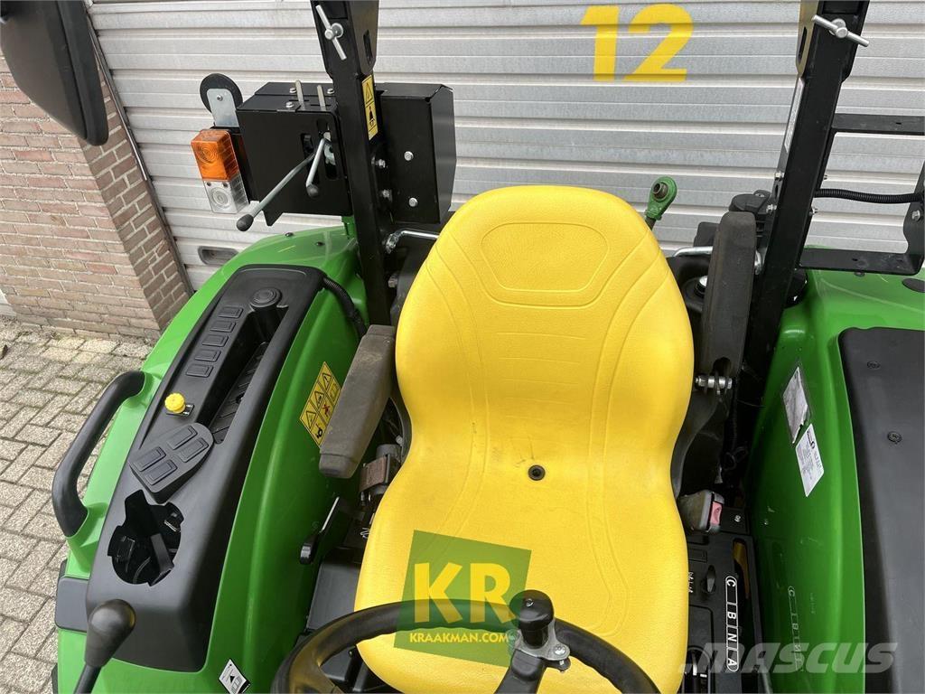 John Deere 4049M Tractoare compacte
