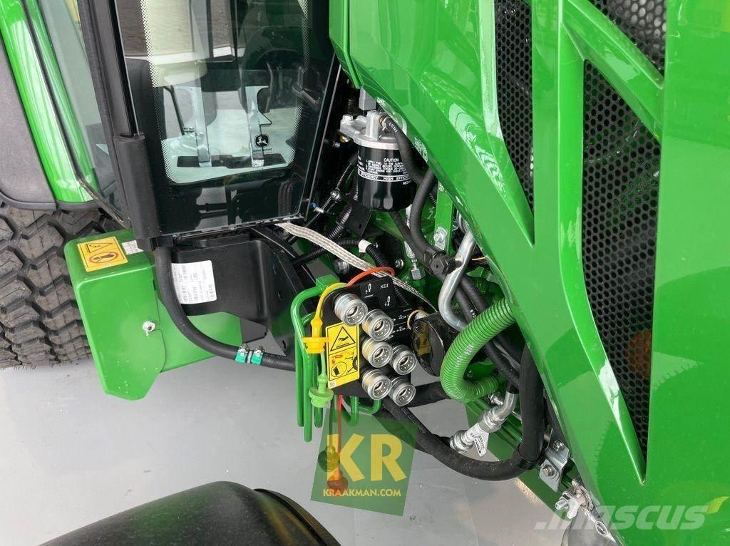 John Deere 4066R Tractoare compacte