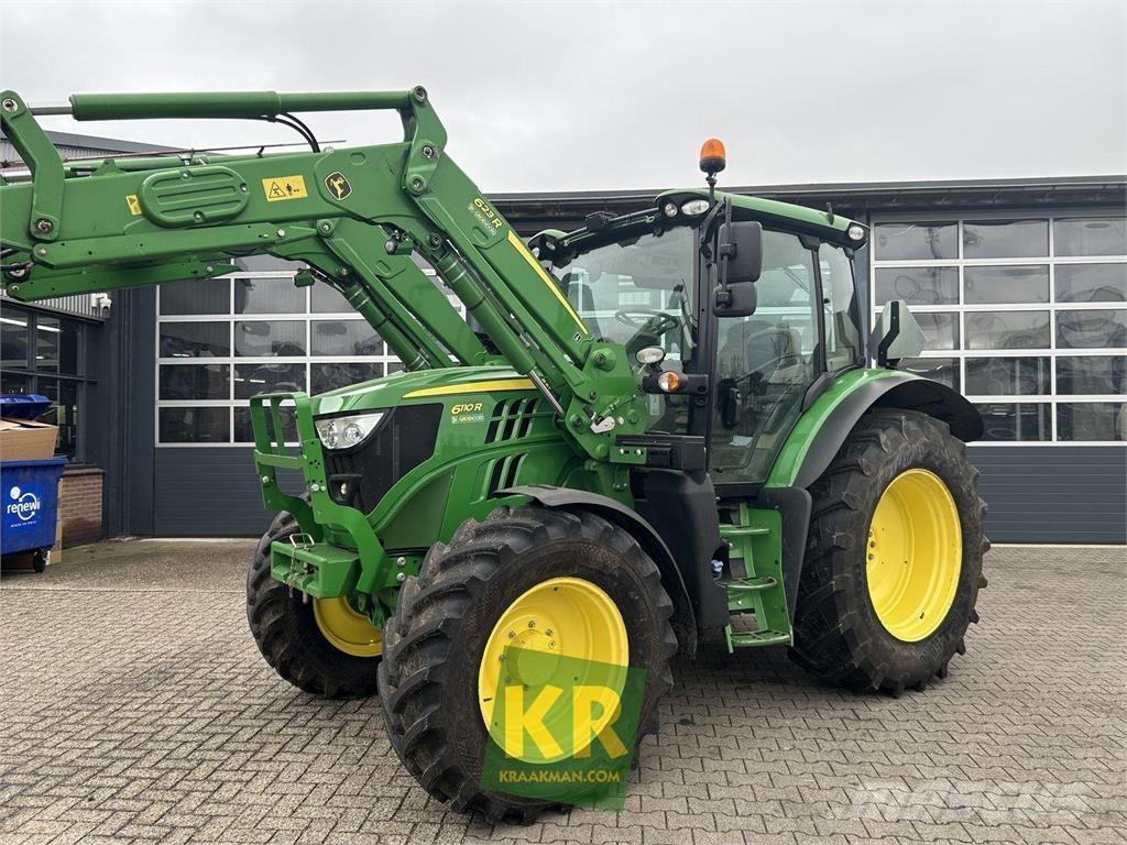 John Deere 6110R Tractoare