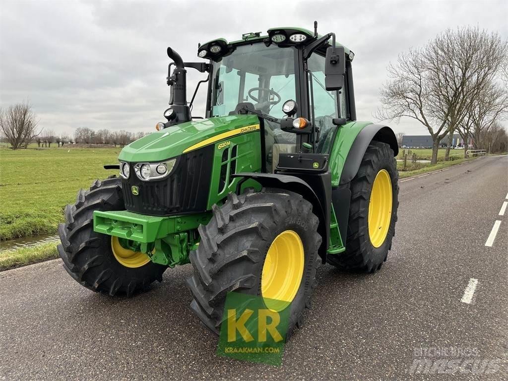 John Deere 6120M Tractoare