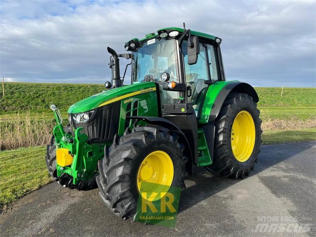 John Deere 6120M Tractoare