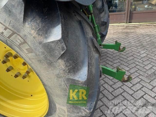 John Deere 6125R Tractoare