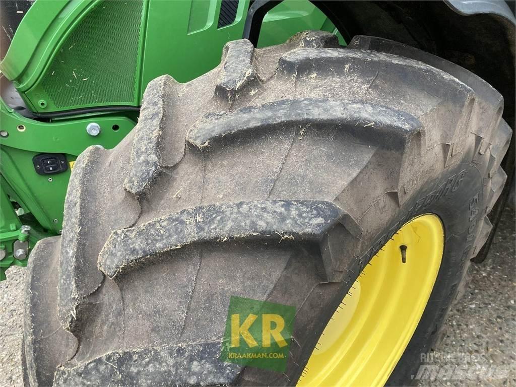 John Deere 6130R Tractoare