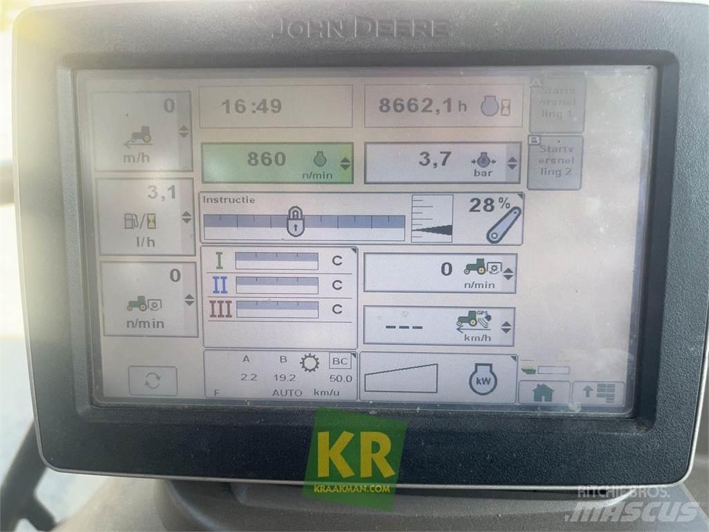 John Deere 6150R Tractoare