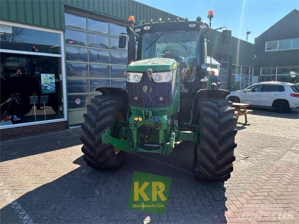 John Deere 6150R Tractoare