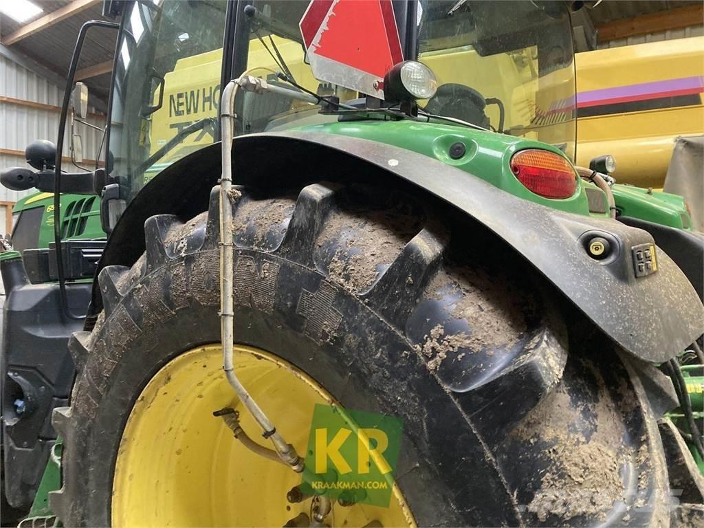 John Deere 6155R Tractoare