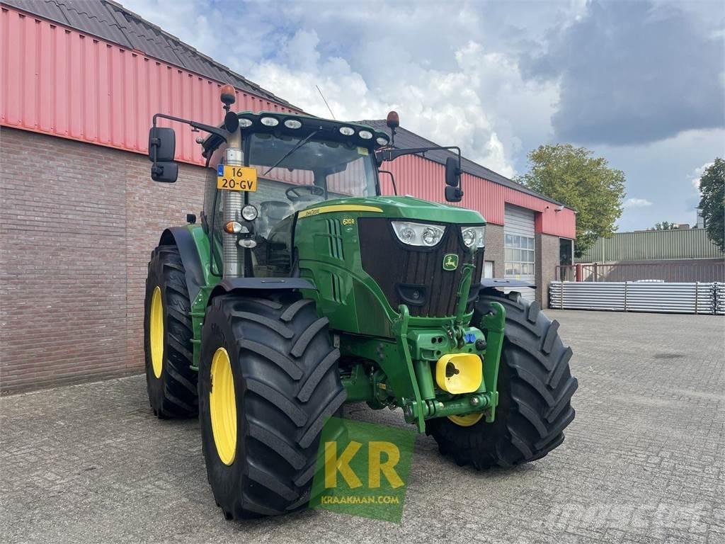 John Deere 6210R Tractoare