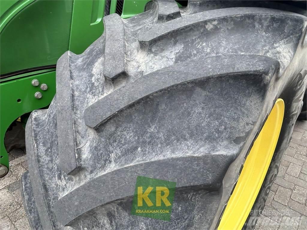 John Deere 6210R Tractoare