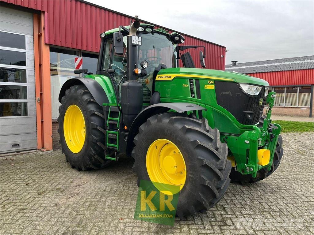 John Deere 6M 250 Tractoare