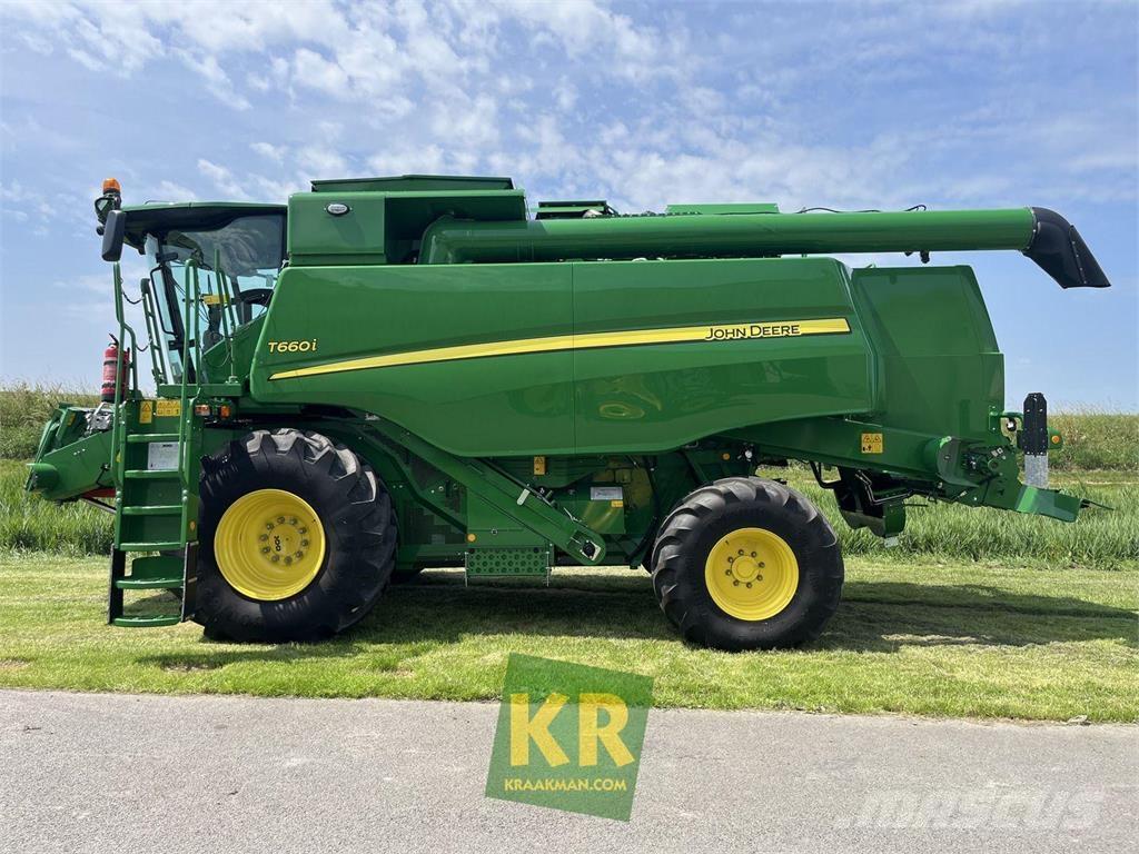 John Deere T660 Combine de secerat
