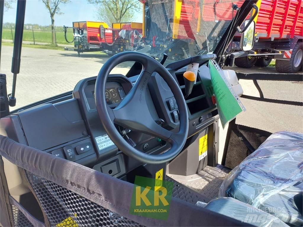 John Deere XUV835M ATV-uri