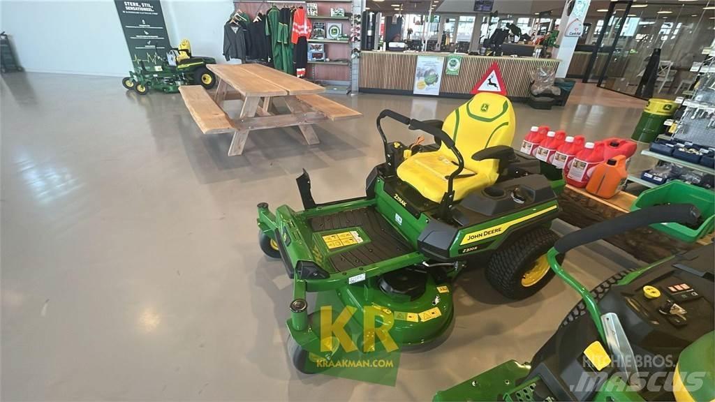 John Deere Z320R Utilaje agricole - Altele