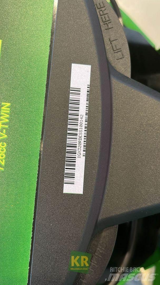 John Deere Z320R Utilaje agricole - Altele