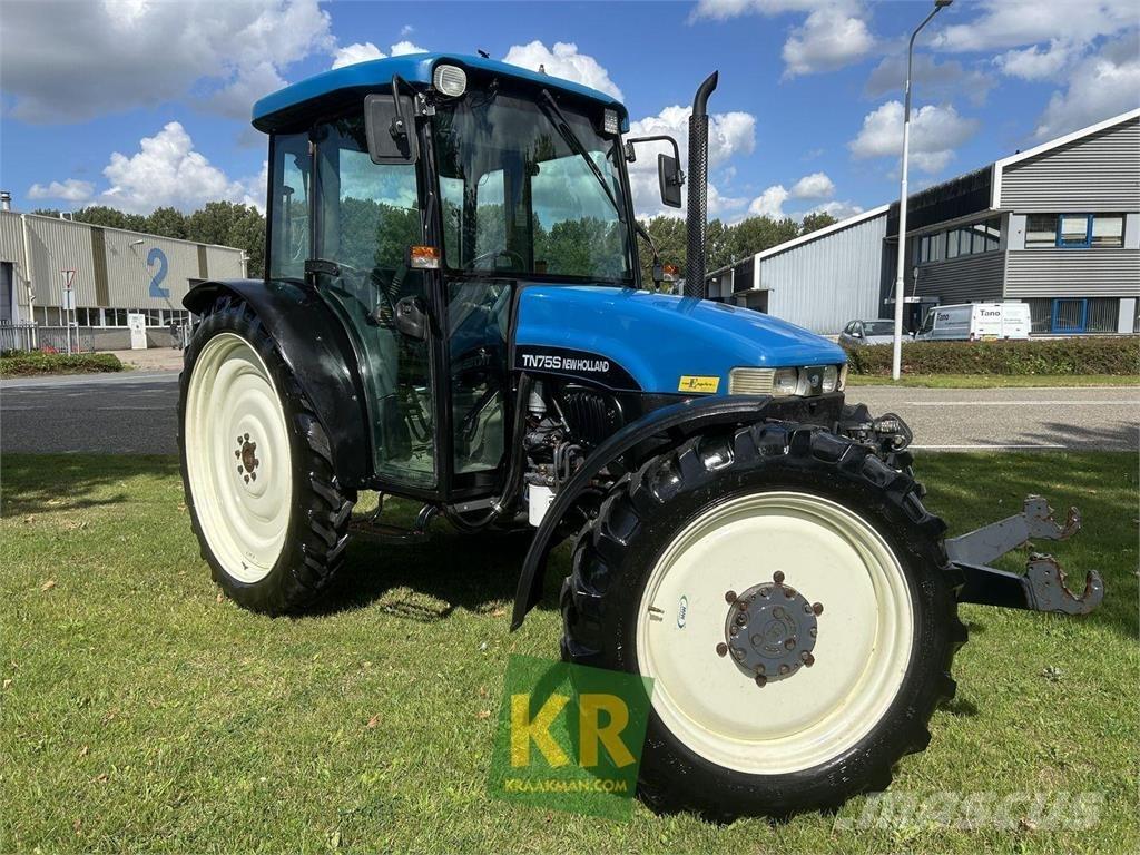 New Holland TN75S Tractoare
