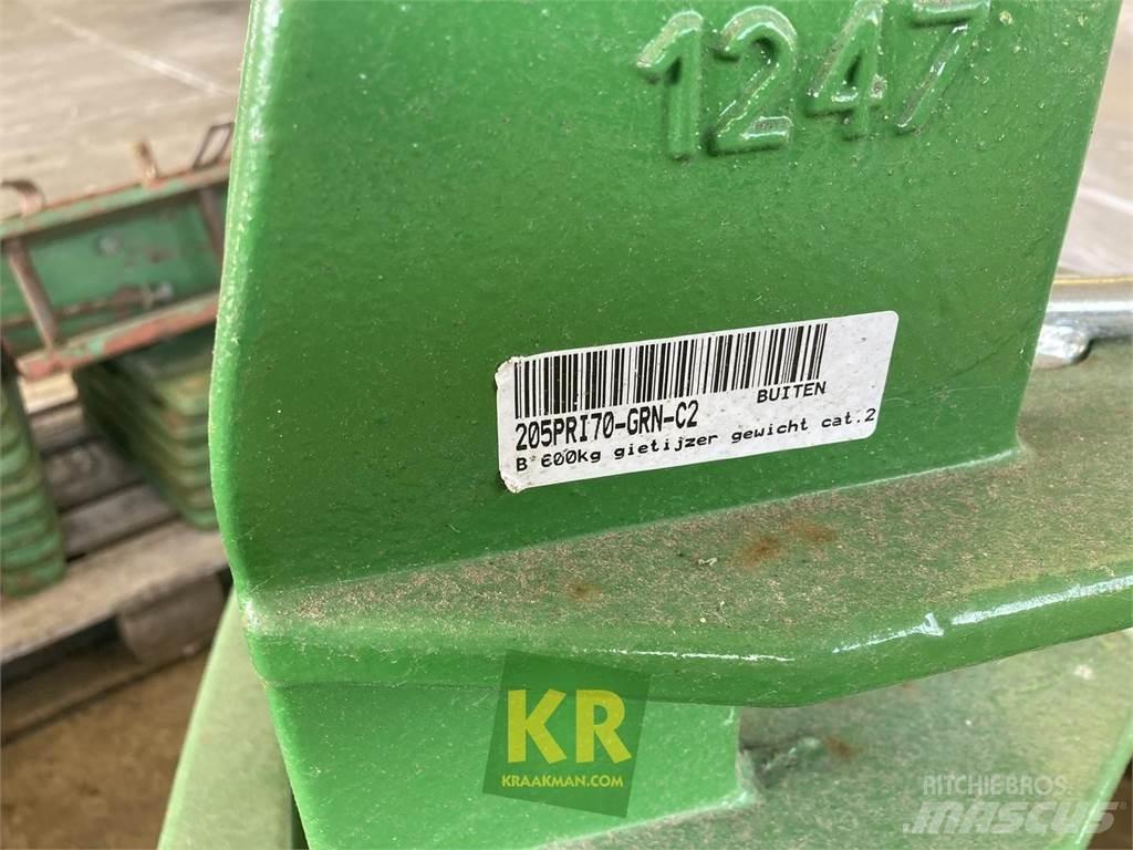  Pateer B600 Greutăți față