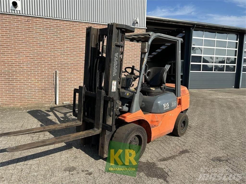 Toyota 02-7FDJF35 Manipulatoare agricole