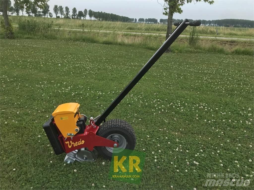 Vredo Turf Buddy Perforatoare