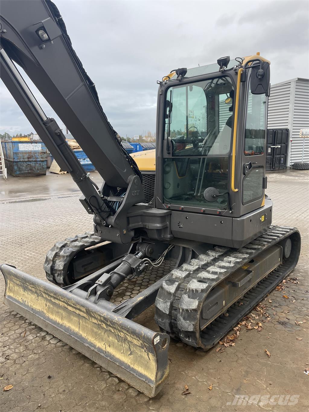  ECR88D Mini excavatoare < 7t