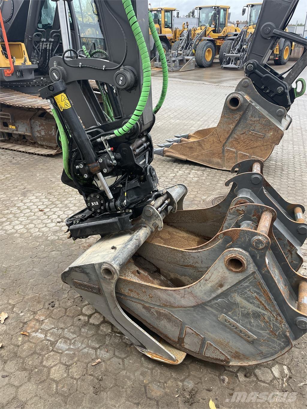  ECR88D Mini excavatoare < 7t