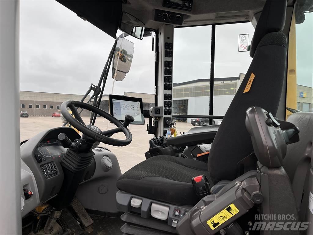 Volvo L60H Incarcator pe pneuri