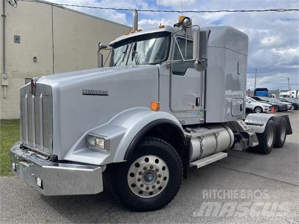 Kenworth T800 Autotractoare